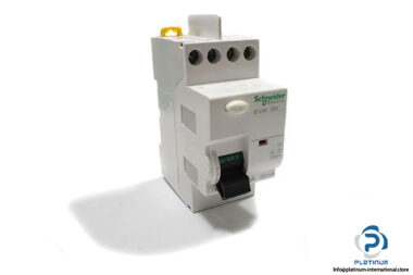 schneider-a9n19418-differential-circuit-breaker-1