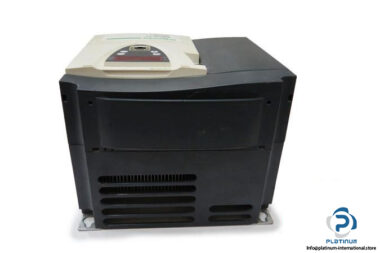 SCHNEIDER-ATV71HD11N4460-VARIABLE-SPEED-DRIVE3_675x450.jpg