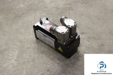 schneider-bsh0551t01a2a-servo-motor-1