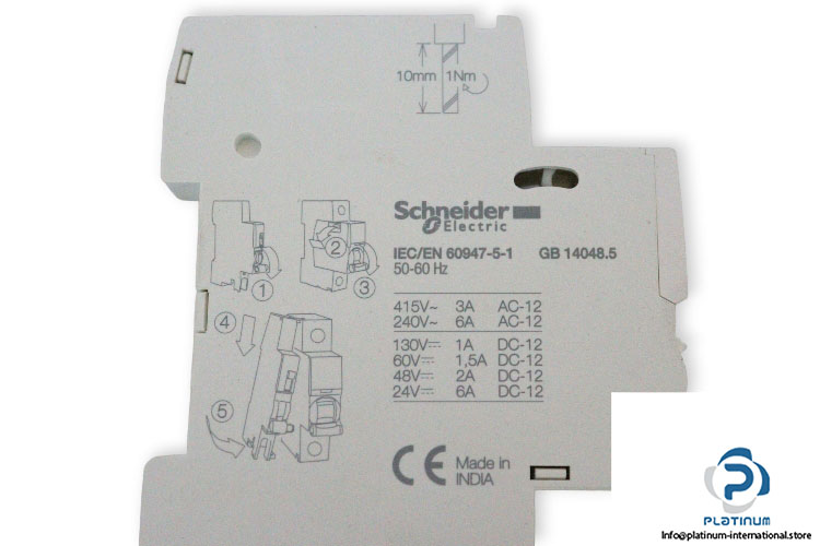 schneider-electric-A9A26924-auxiliary-contact-(new)-1