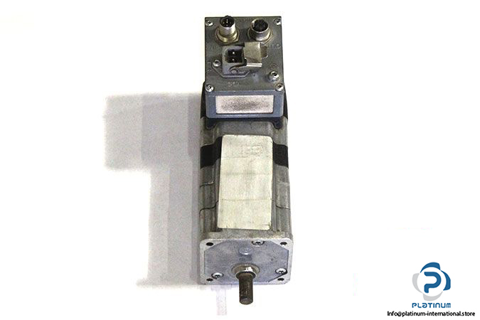 schneider-ife71_2dp0isds_-qdi54_v-018rpp54-integrated-drive-ile-with-gearbox-1