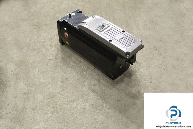 schneider-ilm1002p02f0000-integrated-servo-motor-1