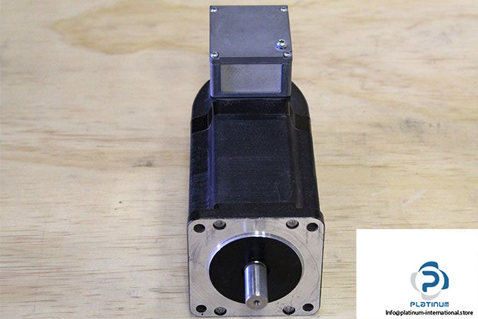 schneider-ils1f853pb1a0-integrated-drive-ils-with-stepper-motor-1