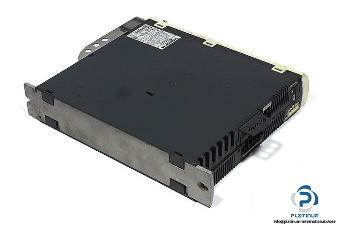 schneider-lxm32ad30m2-motion-servo-drive-1
