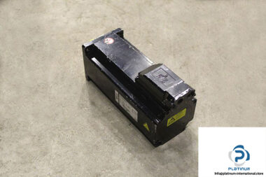 schneider-sm-100_40_050_p1_45_s1_b0-synchronous-servomotor-1