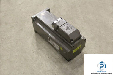 schneider-sm-100_40_050_p3_55_s1_b0_06-synchronous-servomotor-1