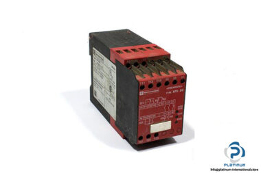 schneider-XPSBC1110-safety-module