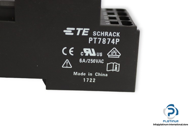 schrack-PT7874P-plug-in-relay-socket-(New)-1