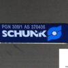schunk-pgn-300_1-as-universal-gripper-2