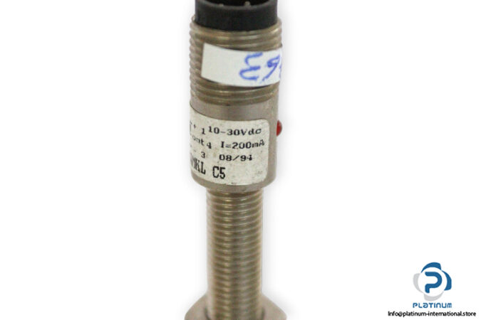 selet-B8_1NFAMKL-C5-inductive-sensor-(used)-3