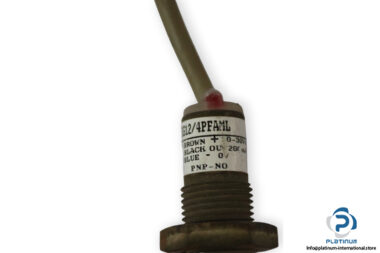 selet-BEG12_4PFAML-inductive-sensor-used-2