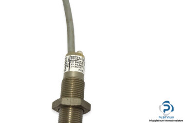 selet-beg12_4nfaml-inductive-sensor-2