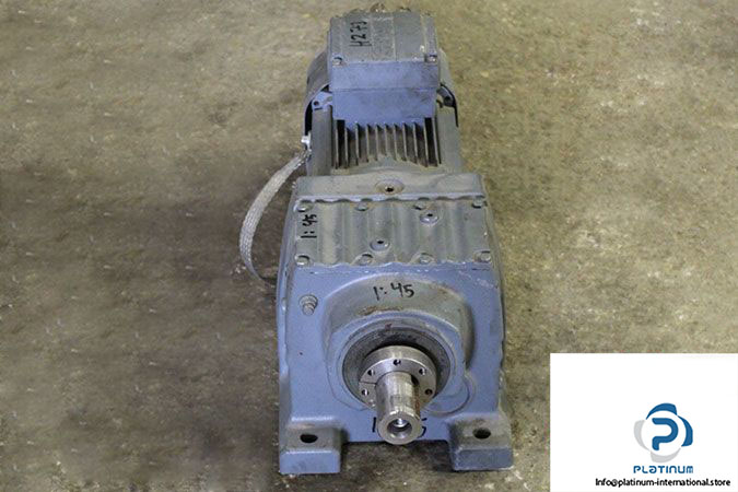 sew-r77-drl90l4be5hr_is_tf_es7s-helical-bevel-gearmotor-1