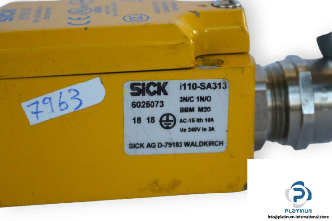 sick-I110-SA313-safety-switch-(used)-2