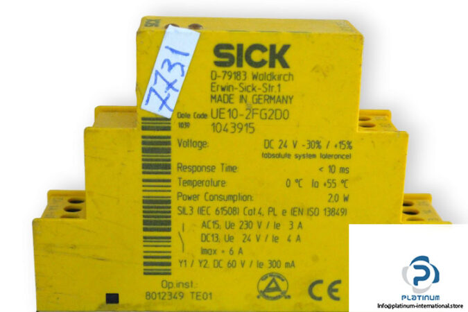 sick-UE10-2FG2D0-safety-relay-(used)-3