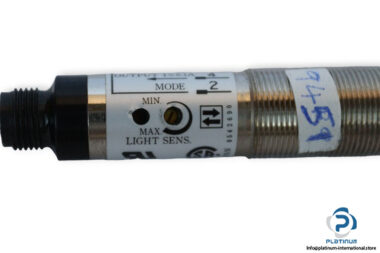 sick-VT180-P410-photoelectric-proximity-sensor-(new)-1