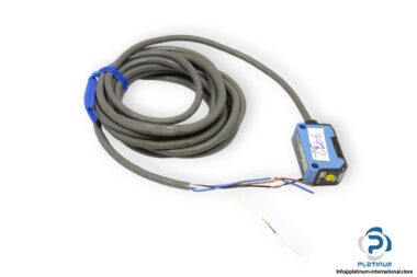 sick-WL-150-P132-miniature-photoelectric-sensor-new