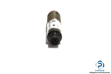 sick-vl180-p460-photoelectric-retro-reflective-sensor-3