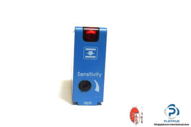 SICK-WE12-P4381-THROUGH-BEAM-PHOTOELECTRIC-SENSOR3_675x450.jpg