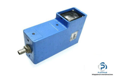 SICK-WL25-823-PHOTOELECTRIC-RETRO-REFLECTIVE-SENSOR-_675x450.jpg