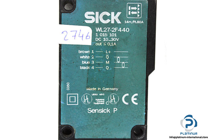sick-wl27-2f440-photoelectric-retro-reflective-sensor-used-1