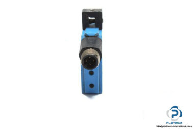 sick-wt12-2p440-photoelectric-proximity-sensor-2-2