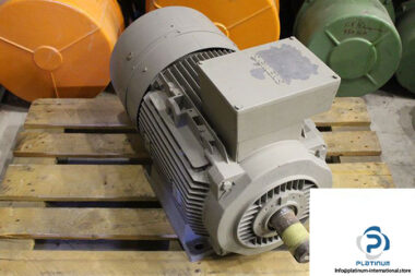 siemens-1la5207-4aa10-z-3-phase-e-motor-1