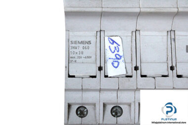 siemens-3NW7-060-modular-fuse-base-(used)-1