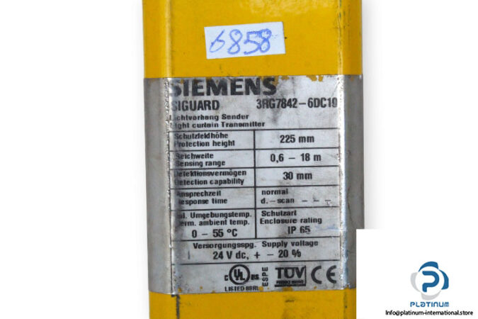 siemens-3RG7842-6DC10-light-curtain-transmitter-used-4