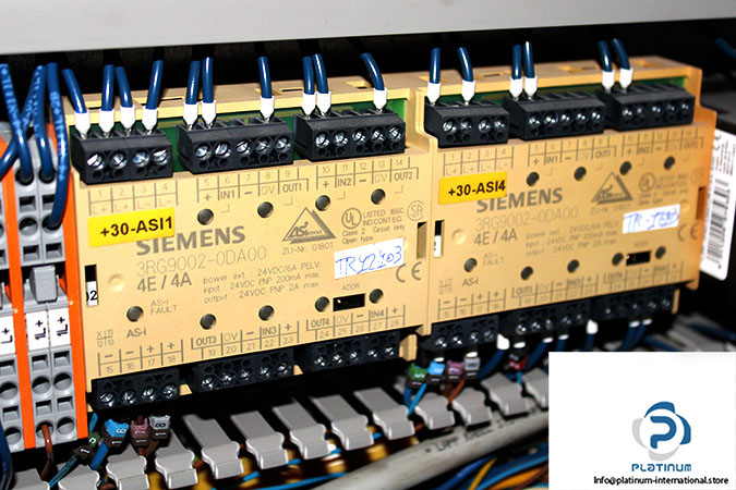 siemens-3RG9002-0DA00-as-interfac-module-(used)-1