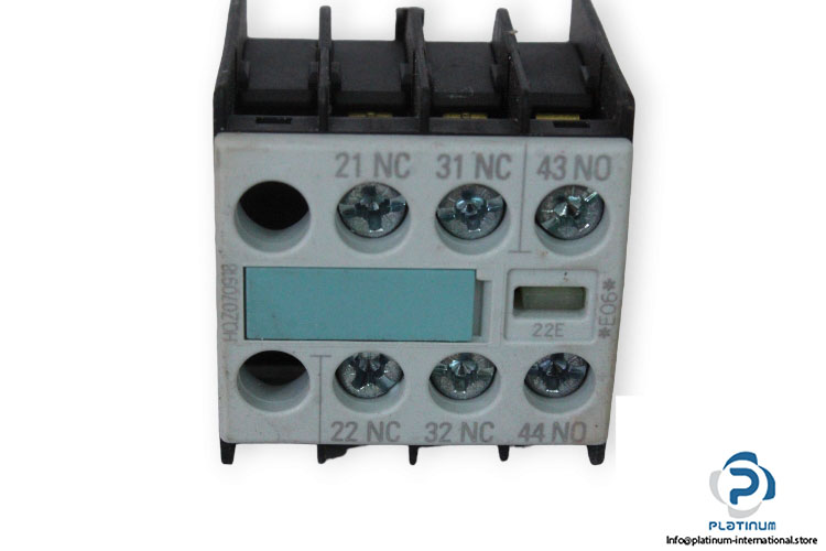siemens-3RH1911-1HA12-auxiliary-switch-block-(new)-1