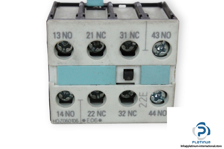 siemens-3RH1921-1HA22-auxiliary-switch-block-(new)-1