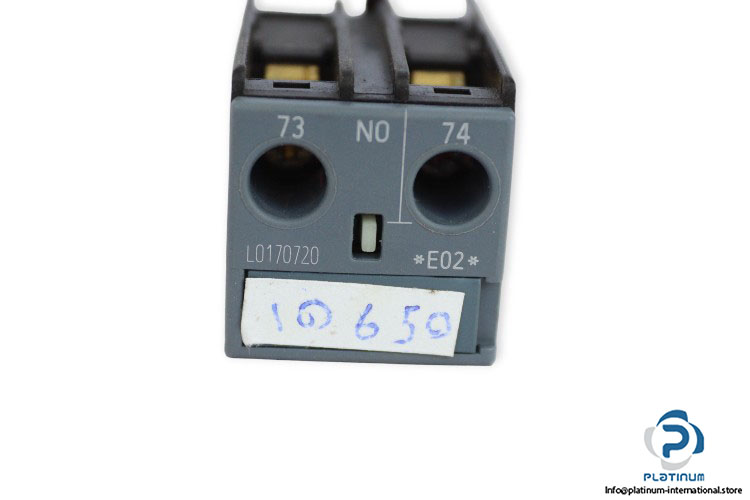 siemens-3RH2911-1AA10-auxiliary-switch-(new)-1