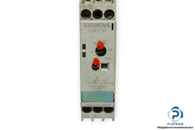 siemens-3RP1525-1BP30-timing-relay-(used)-1