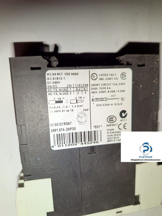 siemens-3RP1574-2NP30-timing-relay-(used)-2