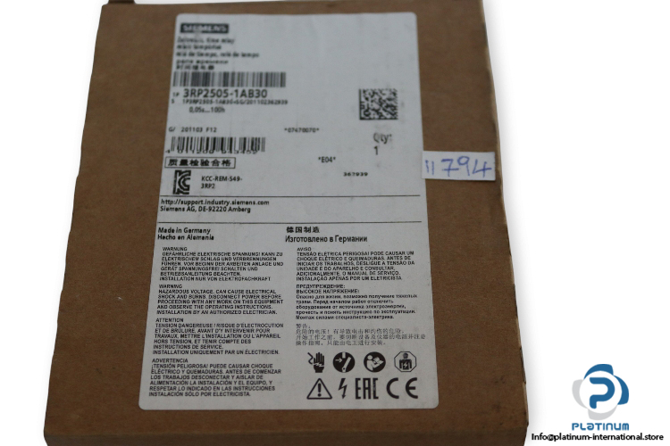 siemens-3RP2505-1AB30-time-relay-(New)-1