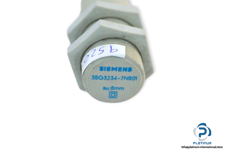 siemens-3SG3234-7NR01-inductive-proximity-sensor-used-2