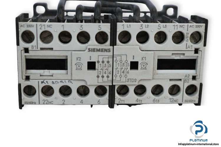 siemens-3TD2000-1QL2-reversing-contactor-(used)-1