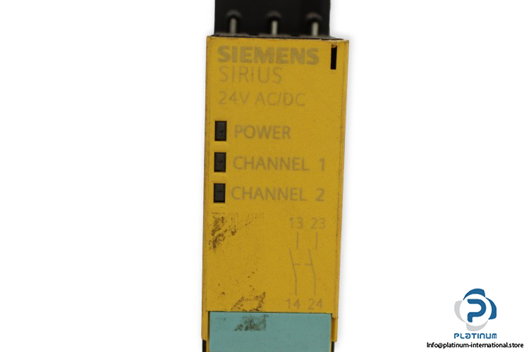 siemens-3TK2822-1CB30-safety-relays-(used)-1