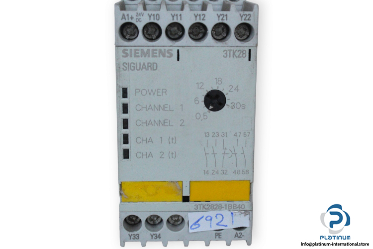 siemens-3TK2828-1BB40-safety-relay-(Used)-1