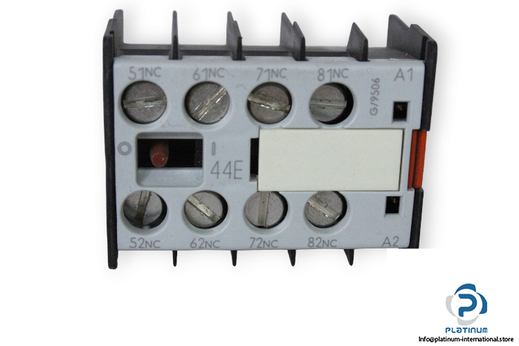 siemens-3TX4-404-0A-auxiliary-contact-block-(new)-1