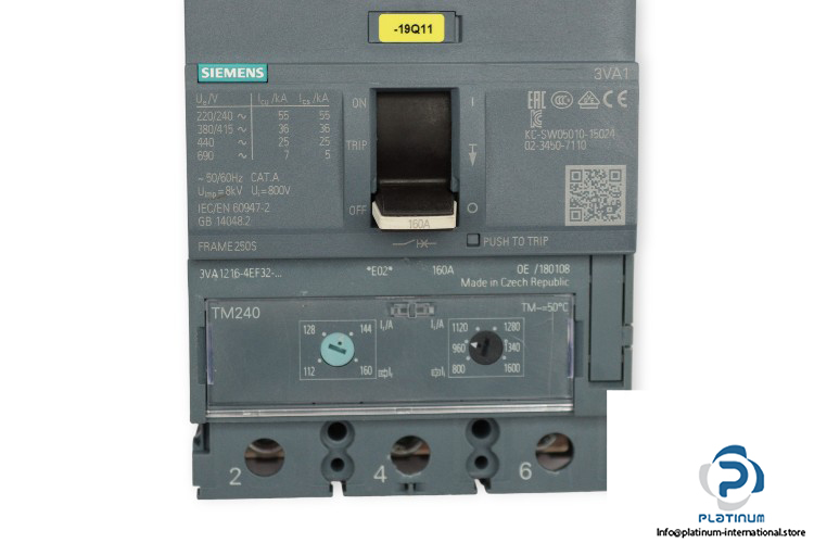 siemens-3VA1216-4EF32-0AA0-circuit-breaker-(new)-1
