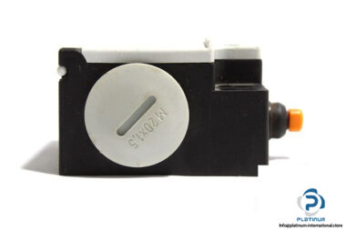 siemens-3se2-210-1c-position-switch-2