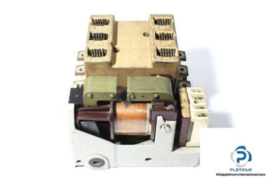 siemens-3ta26-220-v-ac-coil-contactor-1