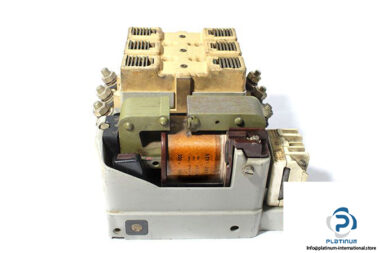 siemens-3ta28-220-v-ac-coil-contactor-1