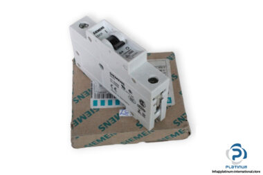 siemens-5SX2-104-8-circuit-breaker-(New)