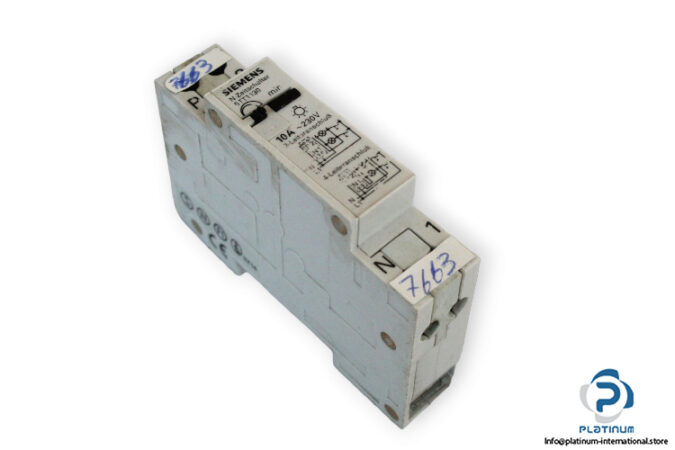 siemens-5TT1130-time-switch-(used)