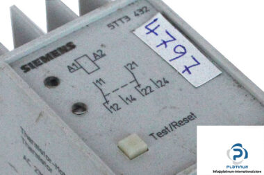 siemens-5TT3-432-timer-relay-(used)-1