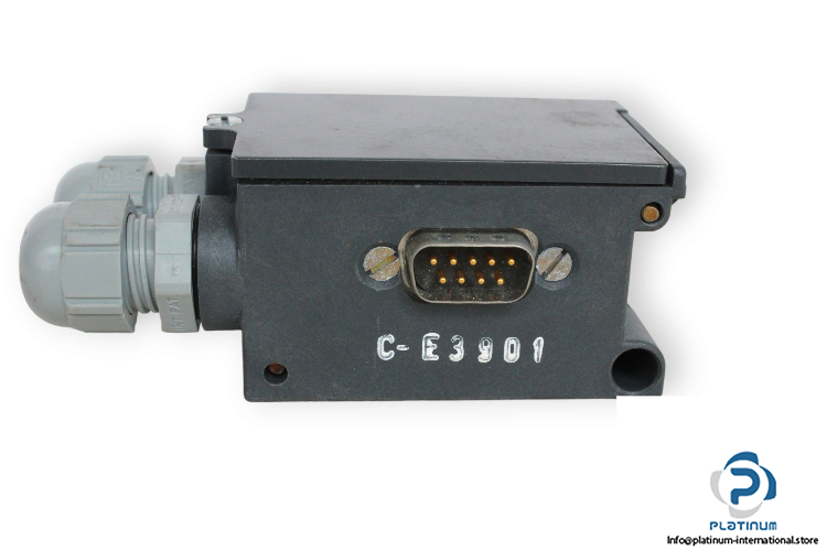 siemens-6ES5-762-1AA31-bus-connection-(used)-1