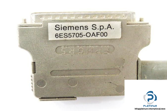 SIEMENS-6ES5-705-OF00-PLUG-IN-CABLE3_675x450.jpg